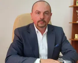 Foto Adrian Bărbulete, inspectorul şcolar general, atac dur la primarul De Mezzo, după ce campionii Disney au rămas acasă: „A vrut să ofere acest proiect cu dedicație prin atribuire directă, dar nu a reușit”