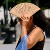 Imagine Valul de căldură şi disconfortul termic continuă şi miercuri. Temperaturi de până la 37 de grade