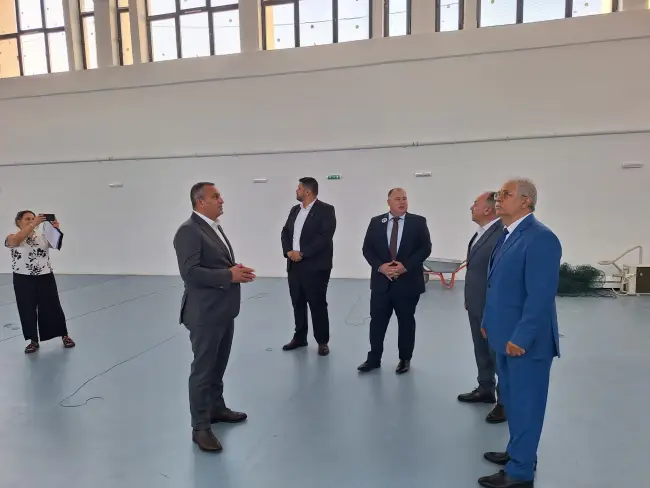 Foto O școală modernă pentru Caracal: elevii de la „Gheorghe Magheru” au început anul într-o clădire nouă, finanțată prin PNRR (FOTO)