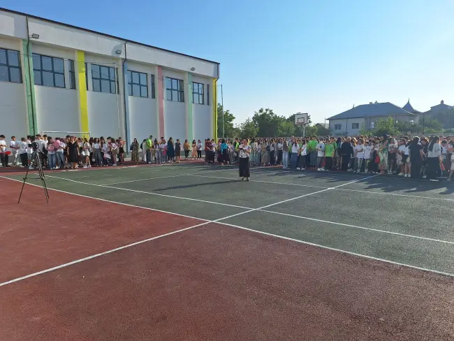 Foto O școală modernă pentru Caracal: elevii de la „Gheorghe Magheru” au început anul într-o clădire nouă, finanțată prin PNRR (FOTO)
