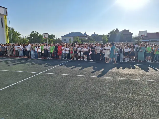 Foto O școală modernă pentru Caracal: elevii de la „Gheorghe Magheru” au început anul într-o clădire nouă, finanțată prin PNRR (FOTO)