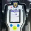 Imagine Un şofer, din Tia Mare, reţinut după un accident sub influenţa alcoolului. Soţia şi fiica lui au ajuns la spital