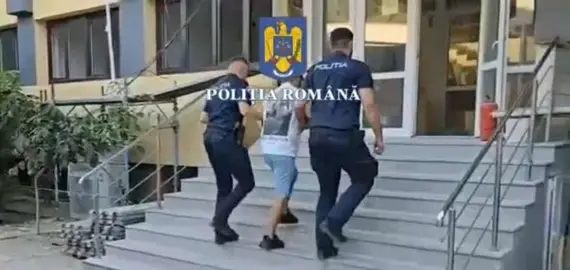 Foto VIDEO. Tânăr, din Iancu Jianu, reţinut după ce a fost prins  băut la volan. Se afla sub control judiciar