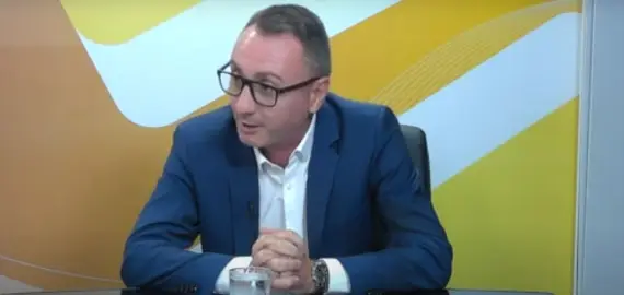 Foto Prefectul Floreanu, necruţător cu primarul Slatinei: „Ce urmează Mario De Mezzo? Să spui că trebuie să desființezi și Primăria după ce nu vei mai fi primar?”