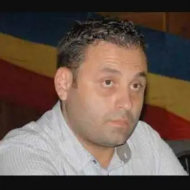 Foto Liviu Belu, fostul adjunct al Poliției Locale Slatina, admis la masterul Academiei de Poliţie, după ce a fost schimbat politic