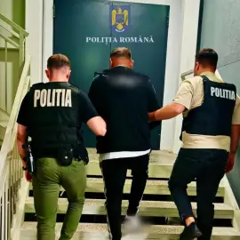 Foto Trei bărbați din Slatina, reținuți după furtul unei autoutilitare de 30.000 de euro