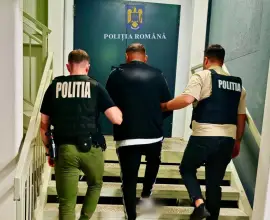 Foto Trei bărbați din Slatina, reținuți după furtul unei autoutilitare de 30.000 de euro