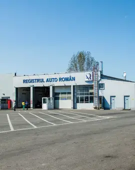 Foto Autoturism căutat internaţional, identificat în Olt, când un bărbat s-a prezentat la RAR