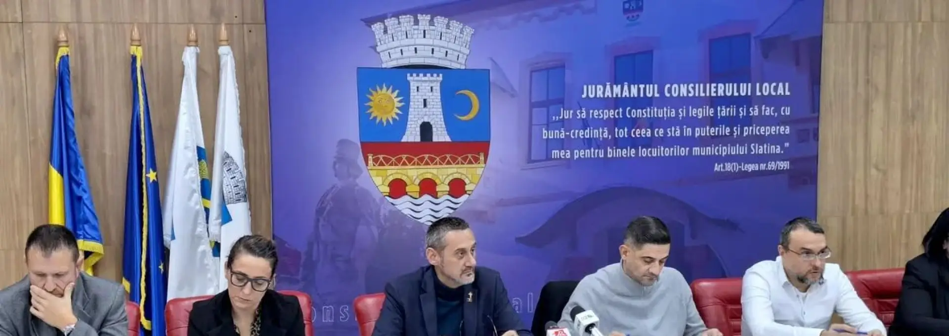 Foto Plângere penală împotriva consilierilor locali din Slatina după reducerea taxei de întreținere la cimitirul Strehareți