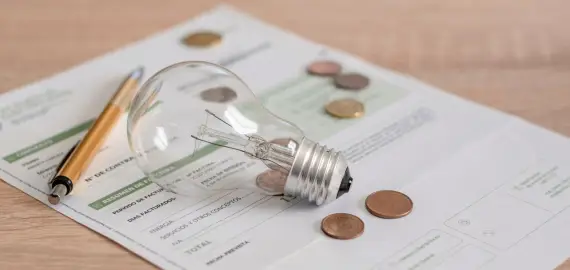 Foto Mai sunt doar 12 zile pentru a solicita tichetul de energie în valoare de 50 de lei pentru facturile din iulie și august 2025 