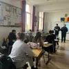 Foto Jandarmii olteni, acţiuni preventiv-educative în şcoli