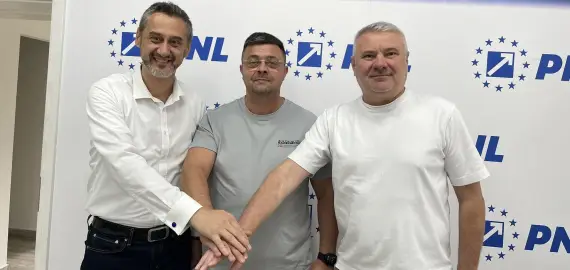Foto „Eu nu știam că Grecu știe să scrie”