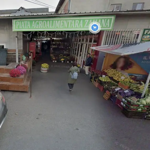Foto Piaţa Zahana a fost închisă după o inspecţie a DSVSA şi a Poliţiei Economice
