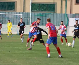 Foto Oltul Curtişoara, învinsă de Universitatea Craiova II. Luis Paradela, titular pe Stadionul „Tineretului”