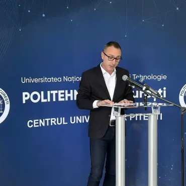 Foto Universitatea Politehnică din București a inaugurat filiala de la Slatina. Prefect: „Acest drum sigur și solid va aduce județului specialiști de înaltă calitate”