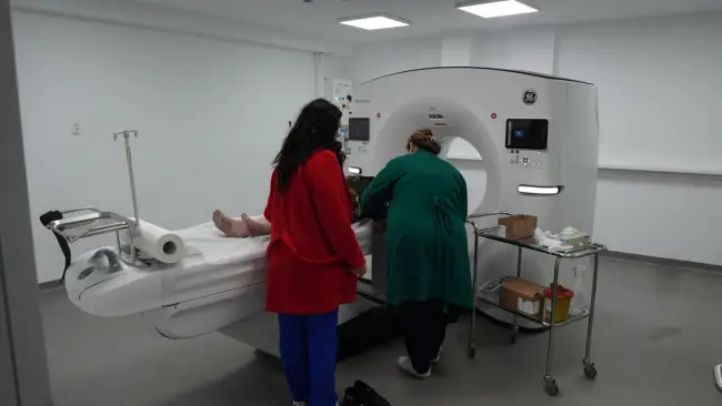 Foto Primul pacient investigat cu noul Computer Tomograf la Spitalul Județean Slatina