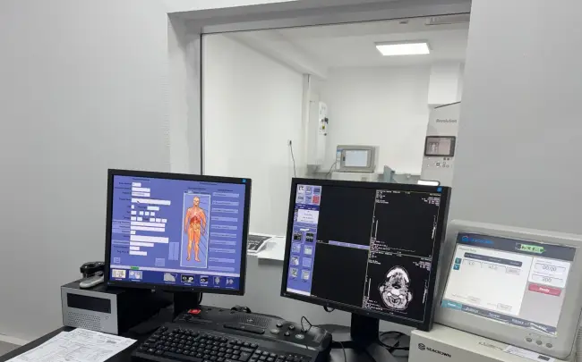 Foto Primul pacient investigat cu noul Computer Tomograf la Spitalul Județean Slatina