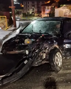 Foto Accident la Slatina: Doi răniți după ce un șofer băut și cu permisul suspendat a fugit de la locul faptei