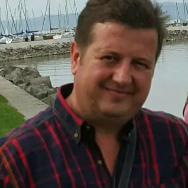 Foto Şeful Poliţiei Locale Slatina, ieşire suburbană la adresa unei pensionare din Slatina: „Mamaie mergi în continuare la petreceri și simte-te bine...“