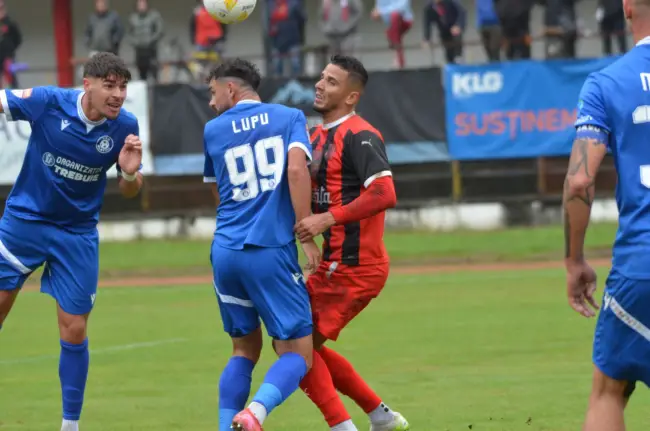 Foto CSM Slatina, înfrângere în deplasarea de la Reşiţa