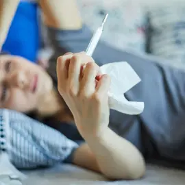 Foto Fără cazuri de gripă, dar multe infecții respiratorii: DSP Olt recomandă vaccinarea antigripală