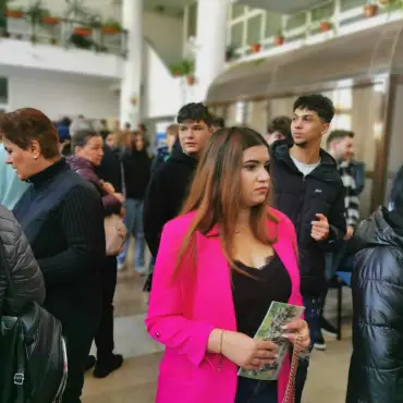 Foto FOTO. Beneficiarii de ajutor social, cei mai numeroși participanți la Bursa Locurilor de Muncă pentru Absolvenți