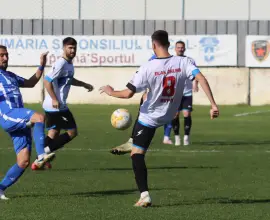 Foto Oltul Curtişoara se impune, pe teren propriu, cu CSM Alexandria