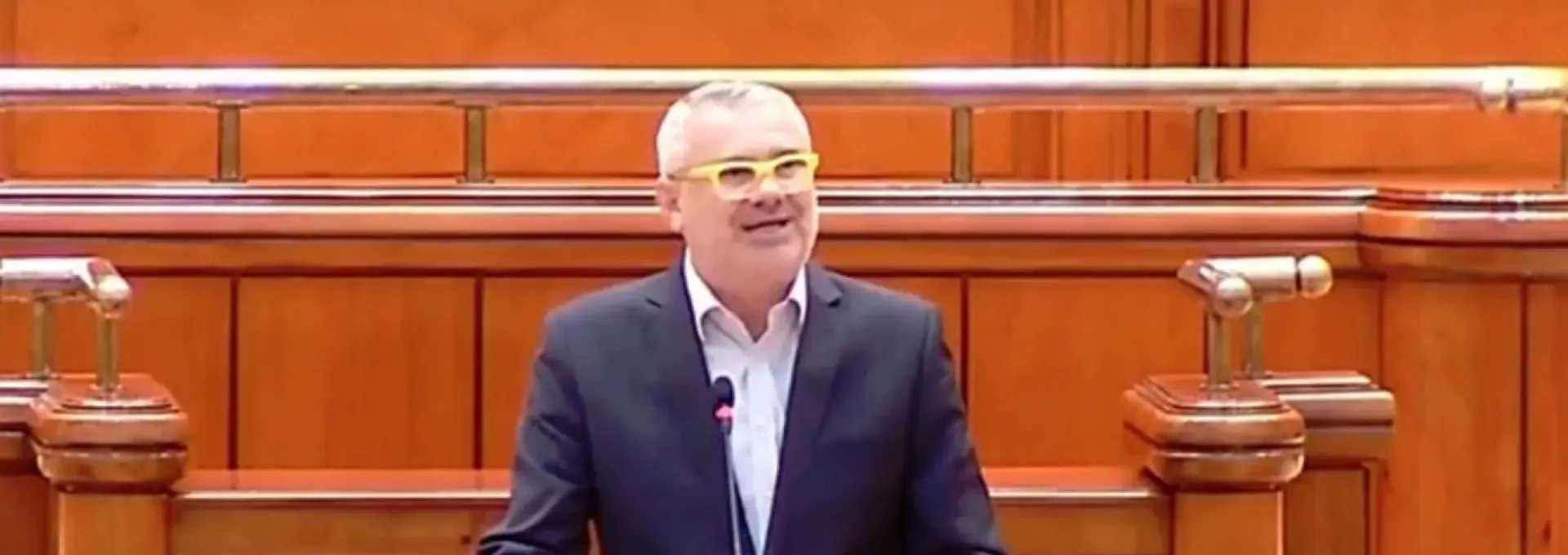 Foto Vătaful PNL Olt Gigel Ştirbu încearcă să-şi impună omul la şefia ANSVSA