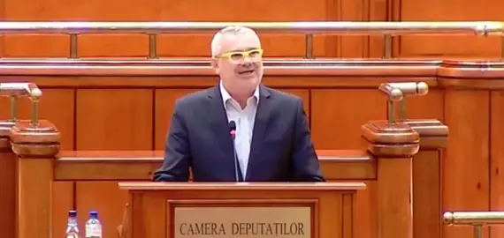 Foto Vătaful PNL Olt Gigel Ştirbu încearcă să-şi impună omul la şefia ANSVSA