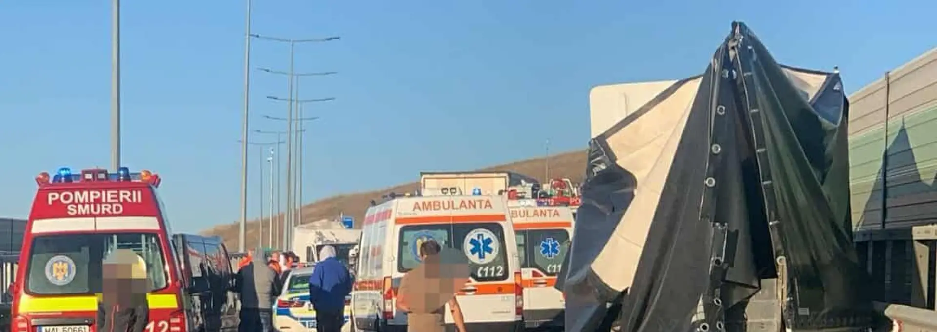 Foto Accident pe Drumul Expres, în zona oraşului Balş. Traficul este blocat