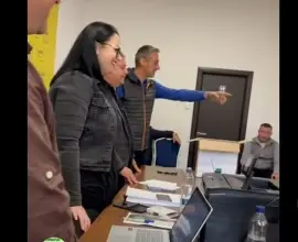 Foto Eşecul lui De Mezzo în a influenţa alegerile pentru conducerea AUR Slatina. Cum vrea edilul liberal să-i controleze pe suveranişti