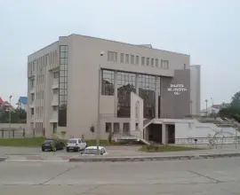 Foto Judecătorii de la Tribunalul Olt reiau activitatea după decizia CCR privind pensiile de serviciu