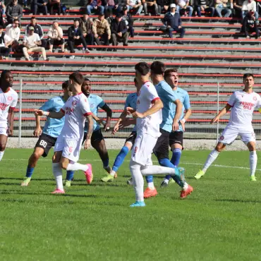 Foto Derby local pe Stadionul „Parc”: Academica Balş primeşte vizita formaţiei Oltul Curtişoara