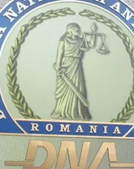 Foto Avocat din Olt, prins în flagrant de DNA pentru trafic de influență: 30.000 de euro pentru angajări fictive