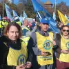 Foto Sindicaliști din Olt, în stradă la București: „Nu mai acceptăm austeritatea și disprețul față de munca cinstită” (VIDEO)