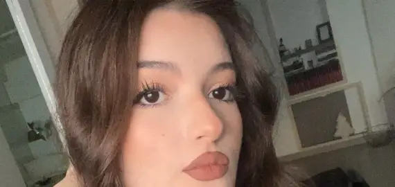 Foto Ștefania Petcan a plecat la tratament în Italia