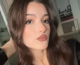 Foto Ștefania Petcan a plecat la tratament în Italia