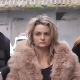 Foto Amalia Bellantoni şi soţul ei află astăzi dacă vor fi arestaţi preventiv, după ce au fost reţinuţi pentru  pentru tâlhărie