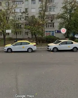 Foto Taximetriştii din Slatina acuză încălcarea Legii Taximetriei şi arată cu degetul spre primarul De Mezzo: „În oraş sunt prea multe licenţe Bolt”