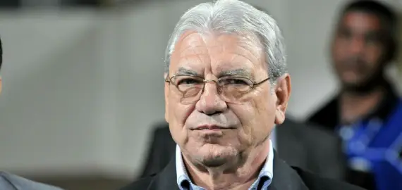 Foto Emeric Ienei a murit la vârsta de 88 de ani. Legenda Stelei, singurul antrenor român care a câştigat cel mai important trofeu european