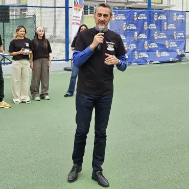 Foto Primarul Slatinei, acuzat că vrea să comită o ilegalitate: imobil public folosit drept aport într-un contract de participațiune