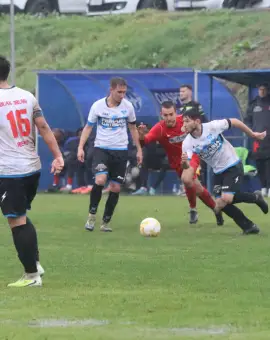 Foto Oltul Curtişoara, meci în deplasare cu CSO Filiaşi