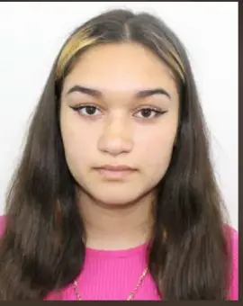 Foto Adolescentă din Balş, căutată de poliţişti după ce a plecat de acasă
