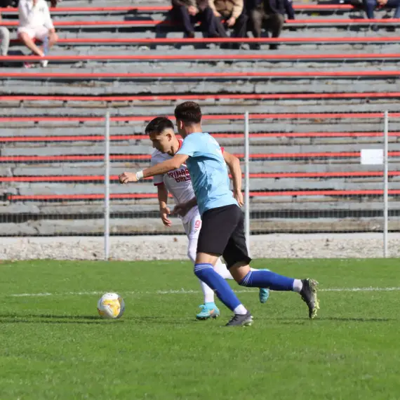 Foto Academica Balş pierde, după opt meciuri, în faţa satelitului Universităţii Craiova, la Caracal