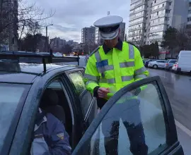 Foto Slătinean cu alcoolemie de 0,84 mg/l, depistat conducând pe o stradă din oraş