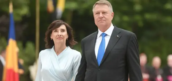 Foto ANAF l-a dat în judecată pe Iohannis. Statul cere despăgubiri pentru una dintre casele din Sibiu