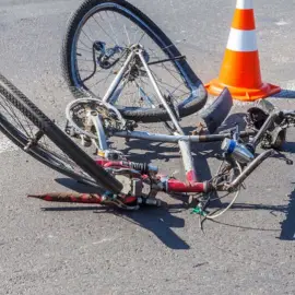 Foto Accident în Vişina. Un biciclist a fost rănit