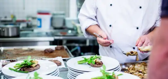 Foto Cinci programe de formare profesională, în decembrie, pentru şomerii din Olt