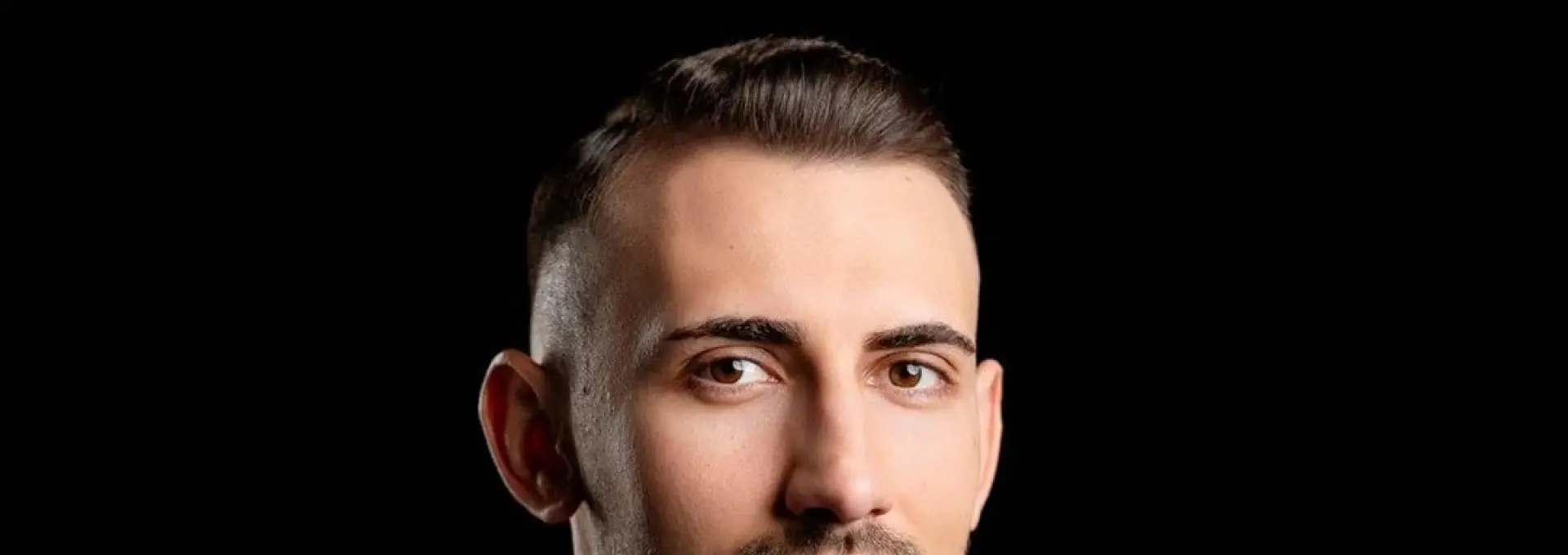 Foto Povestea lui Andrei: De la elevul „grobian” care a învins sistemul, la avocatul de succes din București (VIDEO)