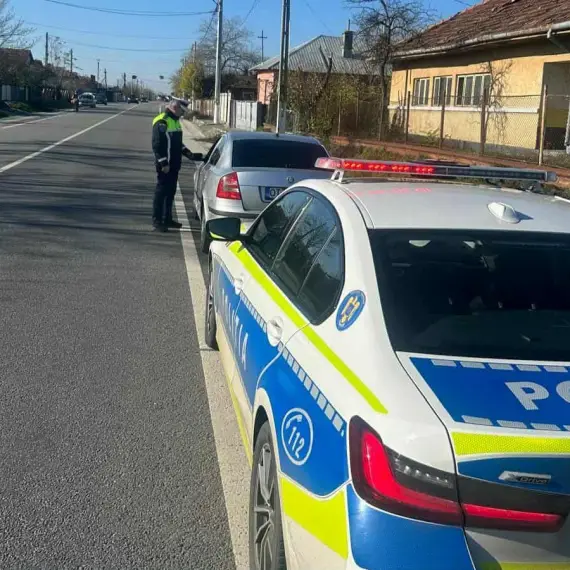 Foto Acţiune în sistem „RELEU” pe DN 6: Peste 50 de sancţiuni aplicate şi şapte permise reţinute, în câteva ore